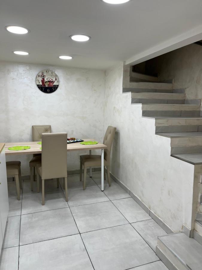 Maison Sabale' Apartment Naples Exterior photo